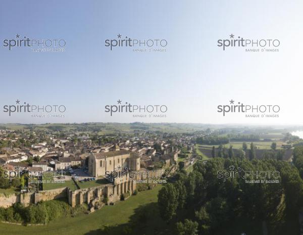 Aerial view of Saint-Macaire, Bordeaux region, Gironde (BWP_00081.jpg)