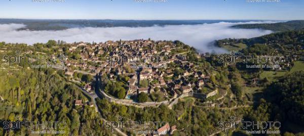 Aerial View from the village of Domme in the Dordogne, France (BWP_00533.jpg)