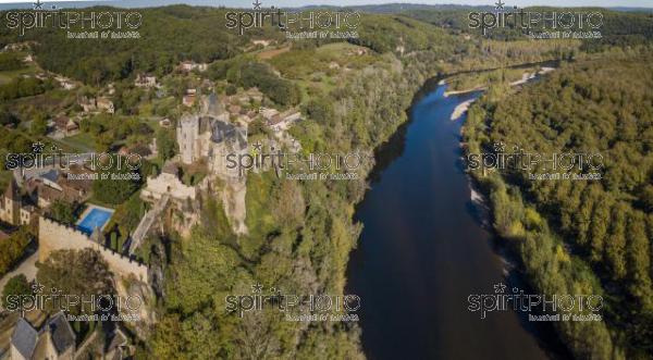 The fortified Chateau Montfort on the Dordogne River, Vitrac, France (BWP_00535.jpg)