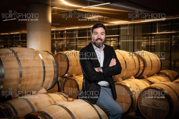 FRANCE, GIRONDE, PAUILLAC, JEAN-CHARLES CAZES, CHATEAU LYNCH-BAGES, ARCHITECTE AMÉRICAIN CHIEN CHUNG PEI, GRAND CRU CLASSE PAUILLAC, MEDOC, VIGNOBLE BORDELAIS (Cephas_220413_16.jpg)