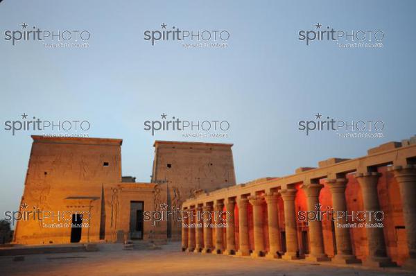 Egypte-Temple de Philae (JBNADEAU_00773.jpg)