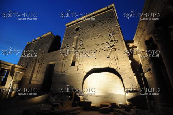 Egypte-Temple de Philae (JBNADEAU_00775.jpg)