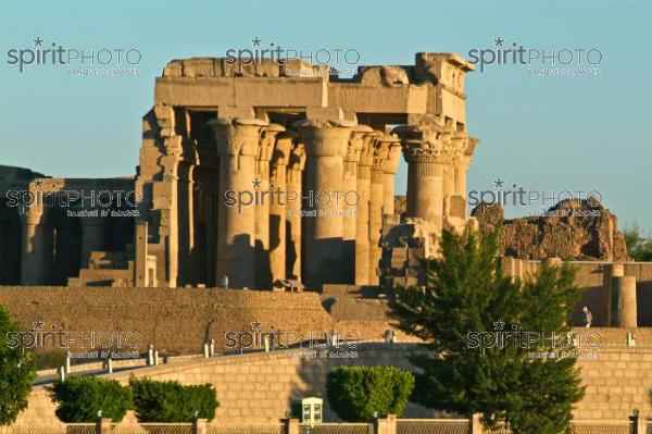 Egypte-Temple de Kom-Ombo (JBNADEAU_00853.jpg)
