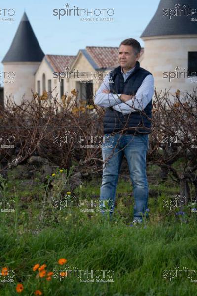 GIRONDE (33), SAINT-ESTEPHE, PORTRAIT DE PASCAL FRICARD CHÂTEAU TOUR SAINT FORT, AOC MEDOC, SAINT-ESTEPHE, VIGNOBLE BORDELAIS // FRANCE, GIRONDE (33), SAINT-ESTEPHE, PORTRAIT OF PASCAL FRICARD CHÂTEAU TOUR SAINT FORT, AOC MEDOC, SAINT-ESTEPHE, BORDEAUX VINEYARD (JBN_4565.jpg)