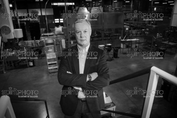 GIRONDE (33), BLANQUEFORT, PORTRAIT DE FRÉDÉRIC LANTERI DARTESSGESTION LOGISTIQUE DU VIN // FRANCE, GIRONDE (33), BLANQUEFORT, PORTRAIT OF FRÉDÉRIC LANTERI DARTESS WINE LOGISTICS MANAGEMENT (JBN_6017.jpg)