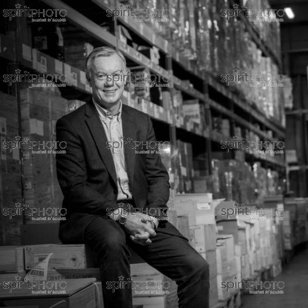 GIRONDE (33), BLANQUEFORT, PORTRAIT DE FRÃ‰DÃ‰RIC LANTERI DARTESSGESTION LOGISTIQUE DU VIN // FRANCE, GIRONDE (33), BLANQUEFORT, PORTRAIT OF FRÃ‰DÃ‰RIC LANTERI DARTESS WINE LOGISTICS MANAGEMENT (JBN_6051-2.jpg)