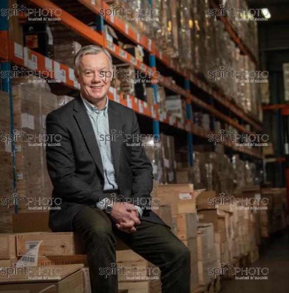 GIRONDE (33), BLANQUEFORT, PORTRAIT DE FRÉDÉRIC LANTERI DARTESSGESTION LOGISTIQUE DU VIN // FRANCE, GIRONDE (33), BLANQUEFORT, PORTRAIT OF FRÉDÉRIC LANTERI DARTESS WINE LOGISTICS MANAGEMENT (JBN_6051.jpg)